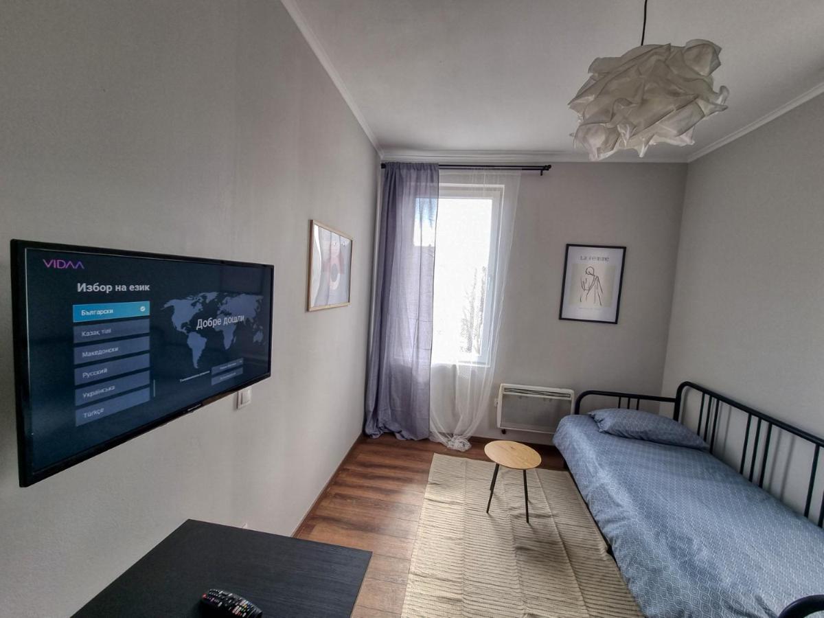 Cozy Apartment In Sofia Center Luaran gambar